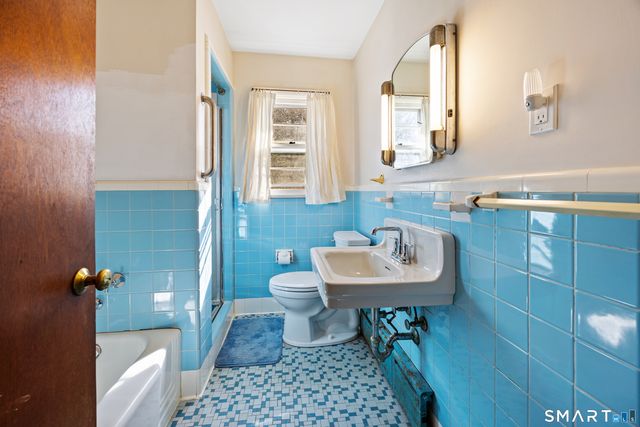 851 Ward Lane, Cheshire, CT 06410