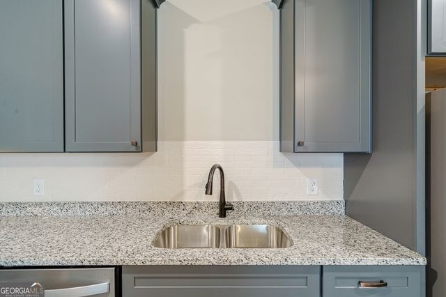 34 Depot Street 11, Hartwell, GA 30643