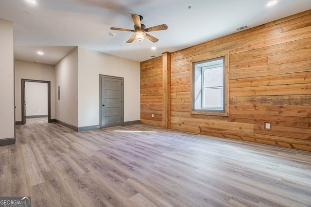 34 Depot Street 11, Hartwell, GA 30643