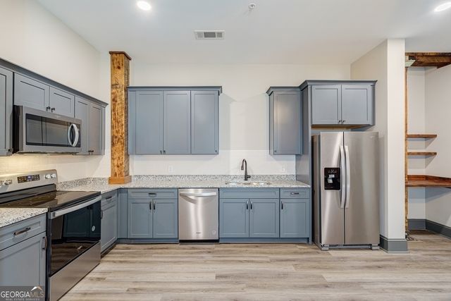 34 Depot Street 11, Hartwell, GA 30643