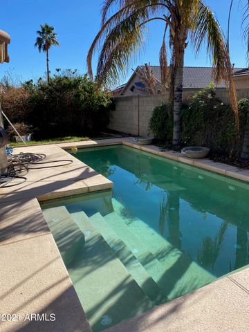 14641 W HEARN Road, Surprise, AZ 85379