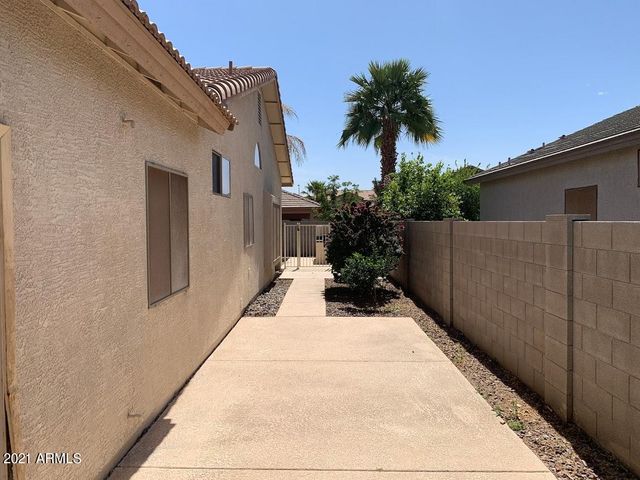 14641 W HEARN Road, Surprise, AZ 85379