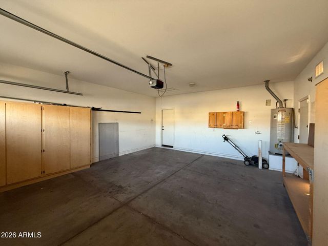 14641 W HEARN Road, Surprise, AZ 85379