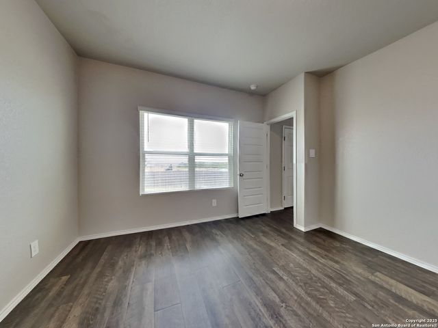 4129 Asher alley, St Hedwig, TX 78152