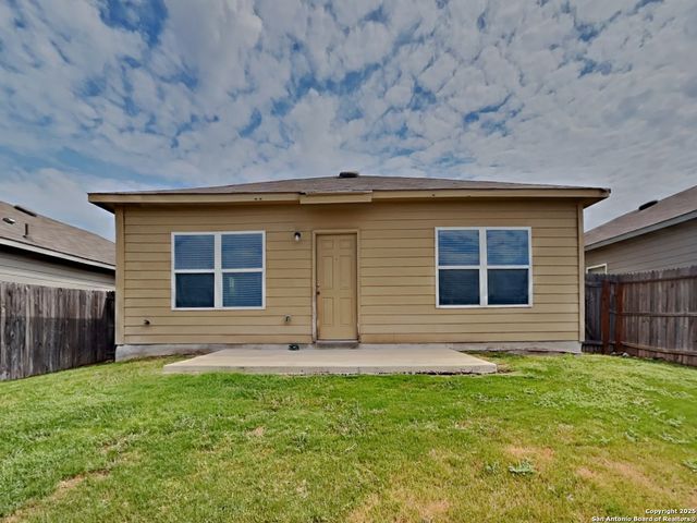 4129 Asher alley, St Hedwig, TX 78152