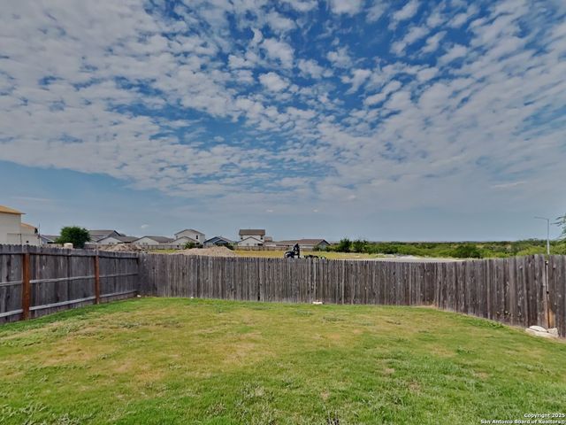 4129 Asher alley, St Hedwig, TX 78152