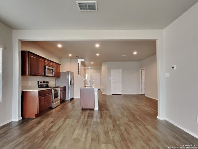 4129 Asher alley, St Hedwig, TX 78152