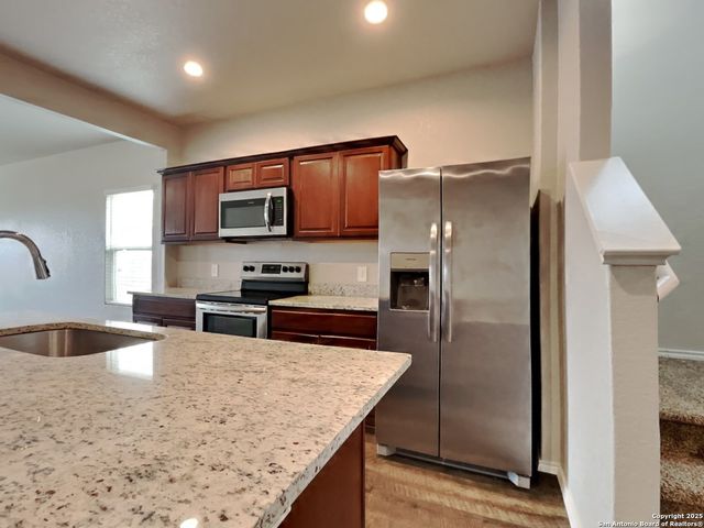 4129 Asher alley, St Hedwig, TX 78152