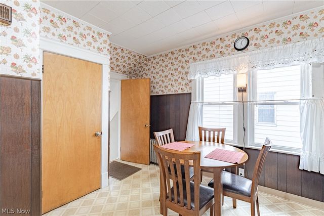 4512 Alpha Avenue, Cleveland, OH 44105