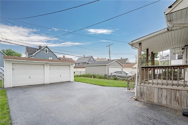 4512 Alpha Avenue, Cleveland, OH 44105