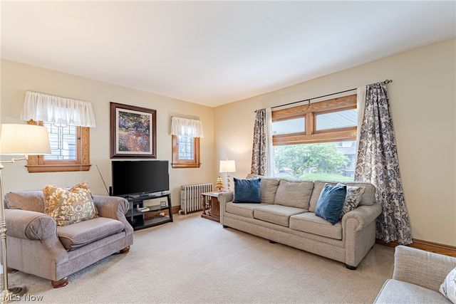 4512 Alpha Avenue, Cleveland, OH 44105
