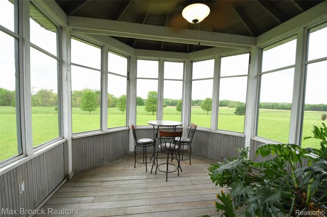 58282 SAVAGE Road, Newberg Township, MI 49095