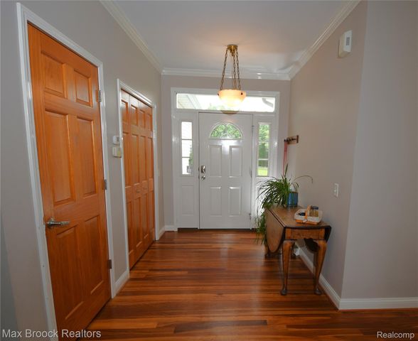 58282 SAVAGE Road, Newberg Township, MI 49095
