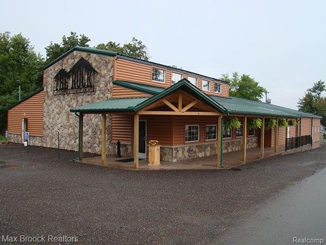 58282 SAVAGE Road, Newberg Township, MI 49095