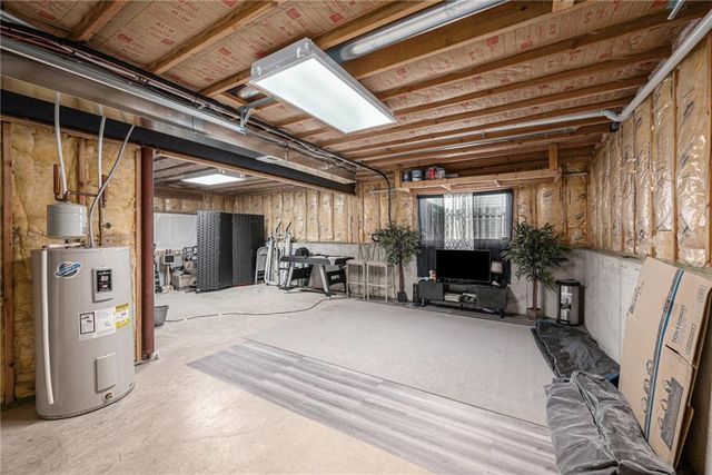 14313 Richmond Avenue, Grandview, MO 64030