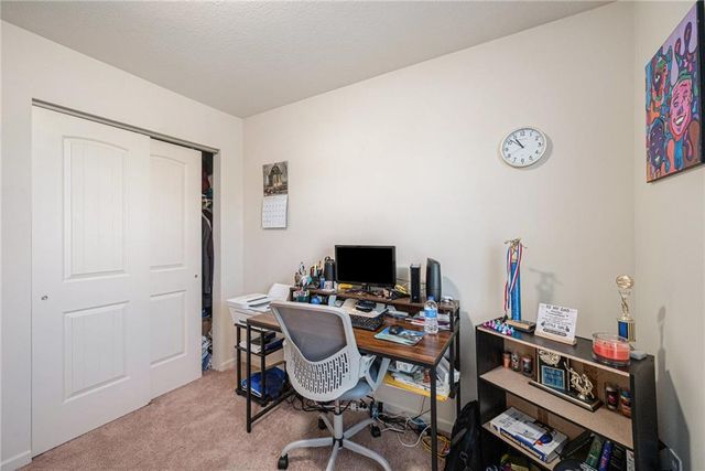 14313 Richmond Avenue, Grandview, MO 64030