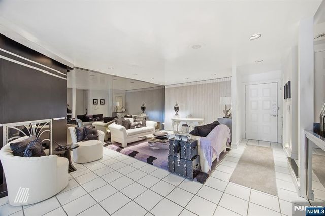 1511 John Street, Fort Lee, NJ 07024