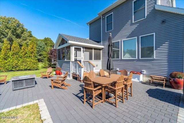 25 Cider Mill Way, Wilton, NY 12866