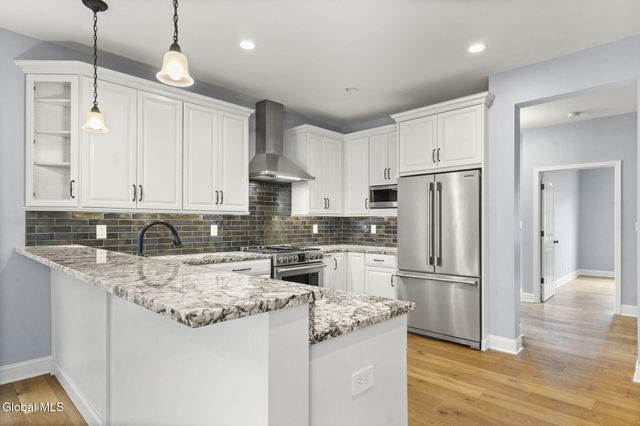 25 Cider Mill Way, Wilton, NY 12866
