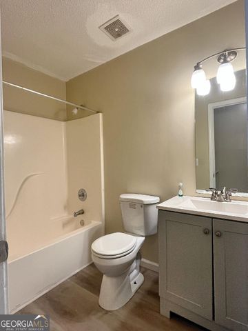 124 Betty Lane, Carrollton, GA 30116