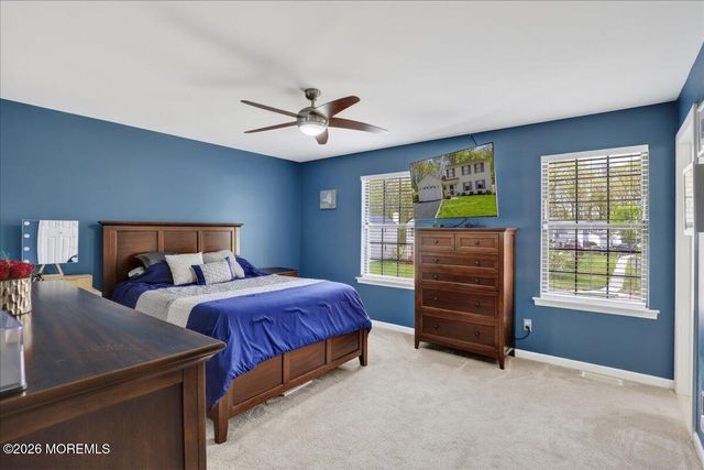 82 Mariners Cove, Freehold, NJ 07728