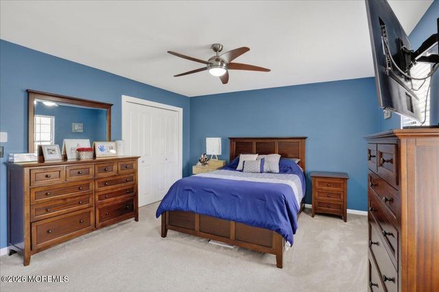 82 Mariners Cove, Freehold, NJ 07728