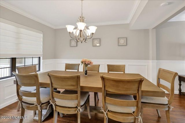 82 Mariners Cove, Freehold, NJ 07728