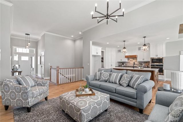 25104 W 141st Terrace, Olathe, KS 66061