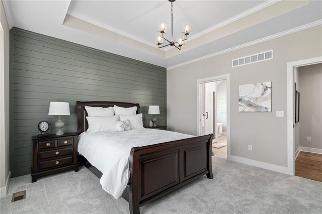 25104 W 141st Terrace, Olathe, KS 66061