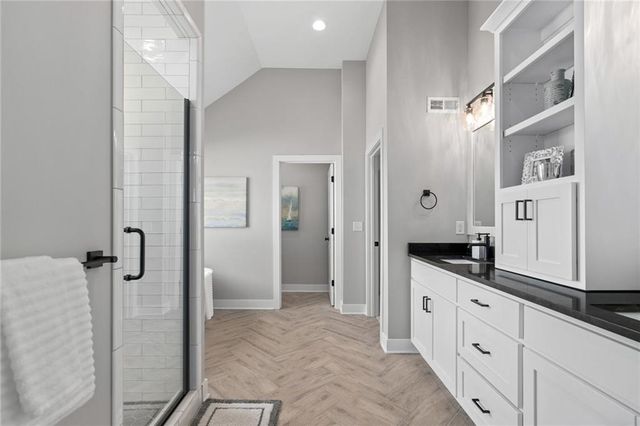 25104 W 141st Terrace, Olathe, KS 66061