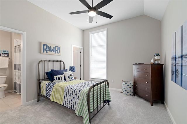 25104 W 141st Terrace, Olathe, KS 66061