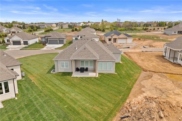 25104 W 141st Terrace, Olathe, KS 66061