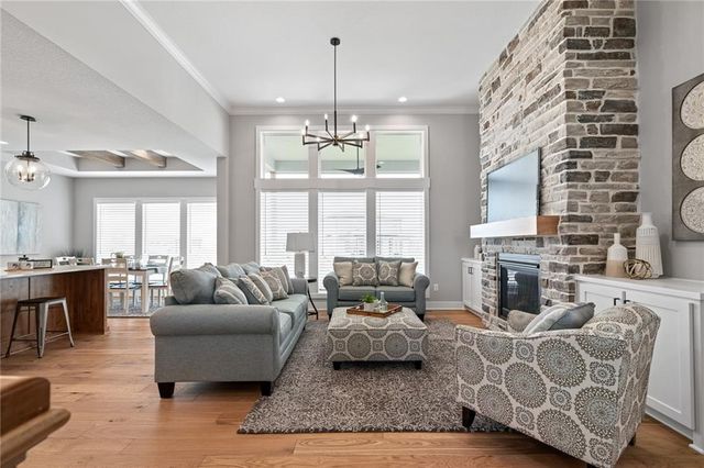 25104 W 141st Terrace, Olathe, KS 66061