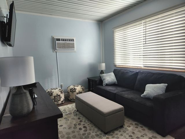 152 Beachview Court, Varna, IL 61375