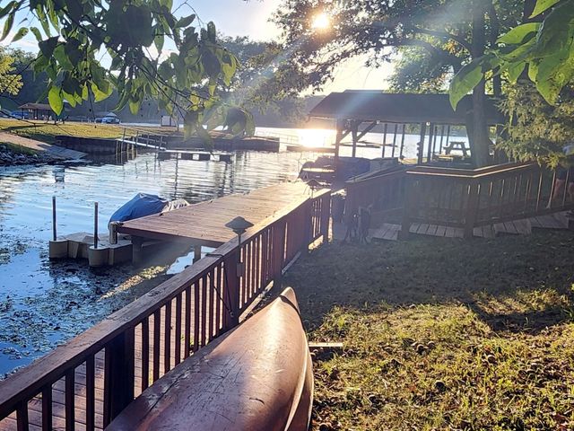 152 Beachview Court, Varna, IL 61375