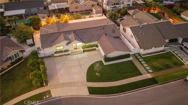 13321 Bubbling Well Road, Tustin, CA 92780