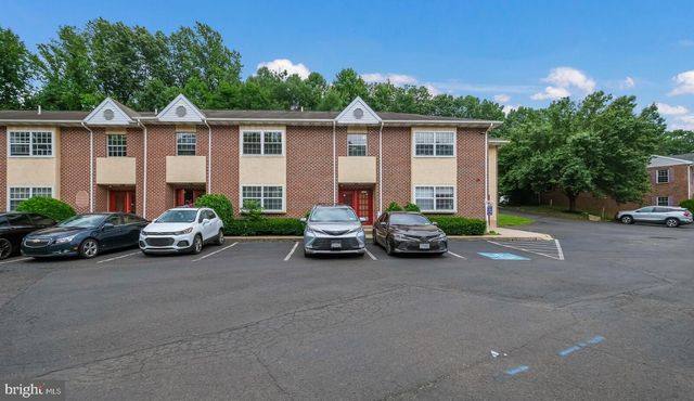 1047 MILLCREEK, Feasterville Trevose, PA 19053