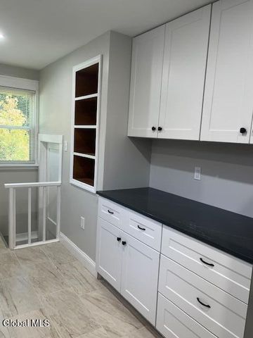 63 Holmes Court, Albany, NY 12209