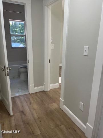 63 Holmes Court, Albany, NY 12209