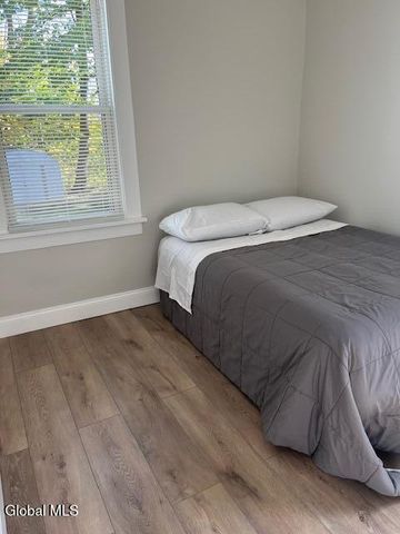 63 Holmes Court, Albany, NY 12209