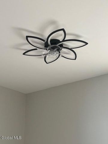 63 Holmes Court, Albany, NY 12209