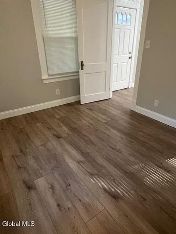 63 Holmes Court, Albany, NY 12209