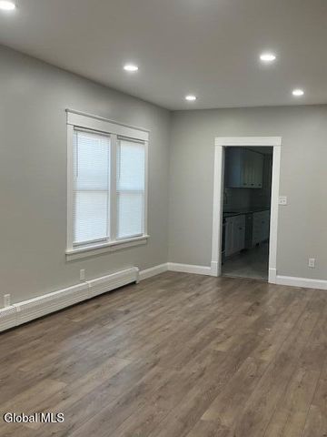 63 Holmes Court, Albany, NY 12209