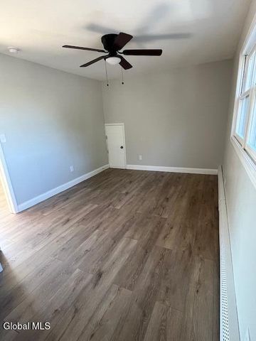 63 Holmes Court, Albany, NY 12209