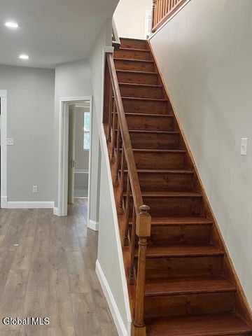 63 Holmes Court, Albany, NY 12209