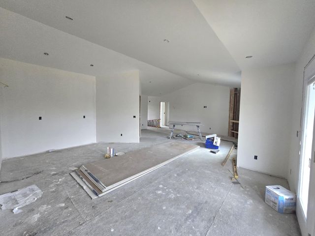 265 Liam Way, Paint Lick, KY 40461