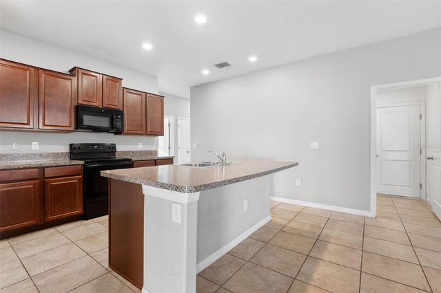 6810 TRENT CREEK DRIVE, Sun City Center, FL 33573