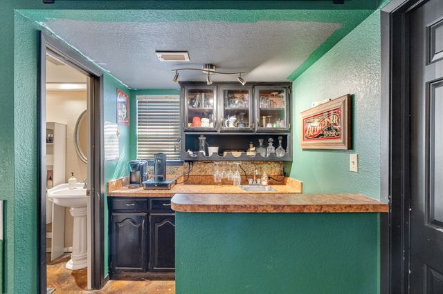 12 Ridge Drive, Hickory Creek, TX 75065