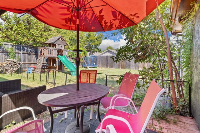 12 Ridge Drive, Hickory Creek, TX 75065