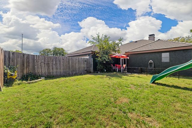 12 Ridge Drive, Hickory Creek, TX 75065